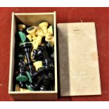 Vintage-'Chess Set'-(1) Bakelite box and chess pieces-Ajedrez-Stawton N3-good condition