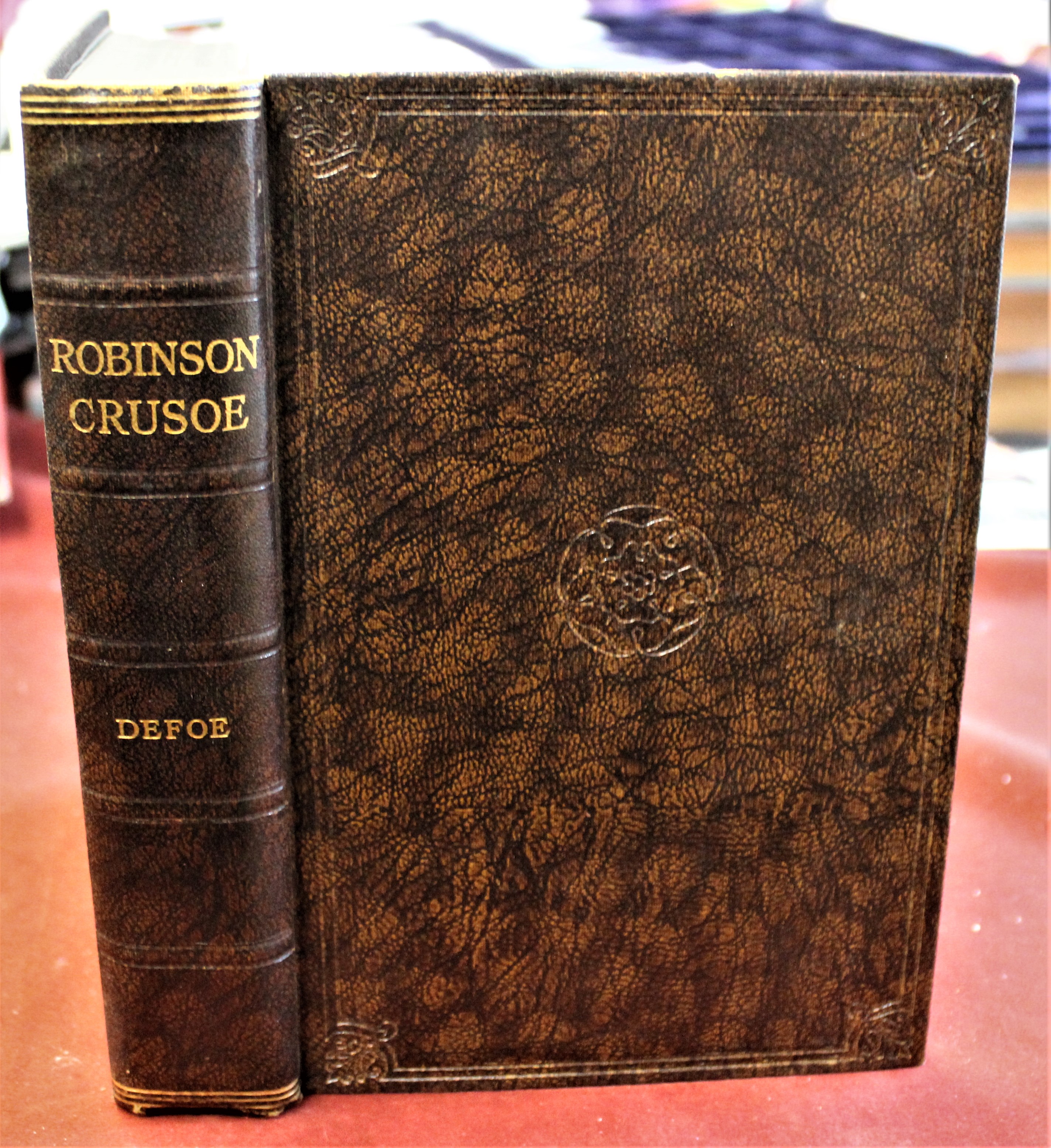 Book-Classic's (5)-The Three Musketeers-Dumas Robinson Crusoe-Defoe -Uncle Tom's Cabin-Stowe - - Image 3 of 5