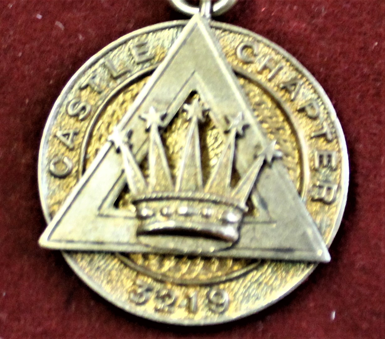 Masonic West Lancashire Royal Arch Chapter No 3219 masonic MEZ jewel, named A.B. Day., M.E.Z. 1950- - Image 4 of 5