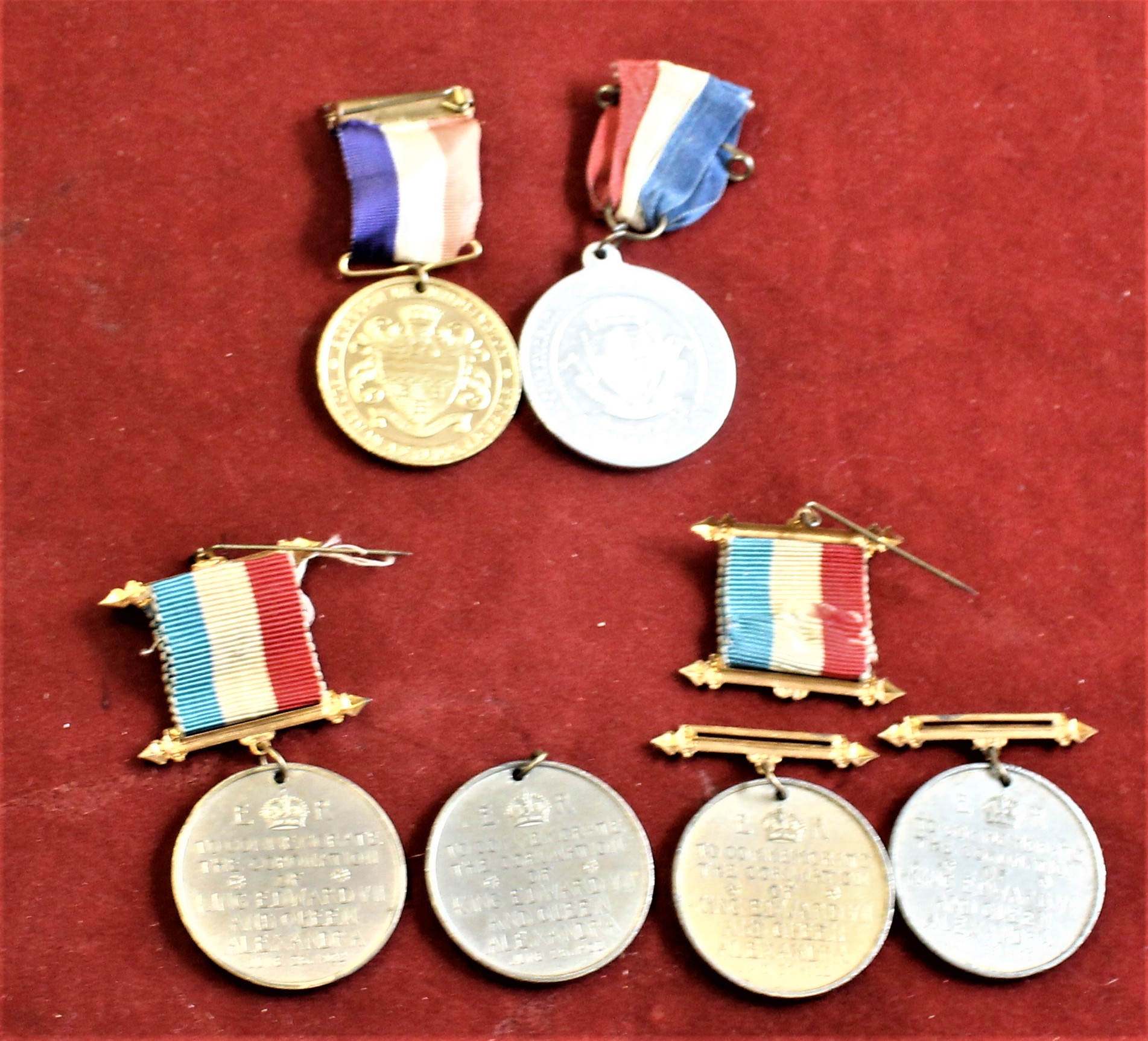 British Royalty medallions including Edward VII & Alexandra - crowned 1902, set of four - Image 2 of 2