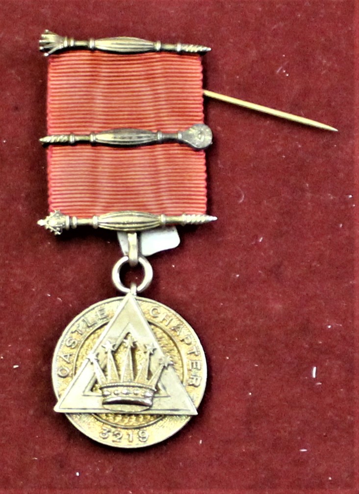 Masonic West Lancashire Royal Arch Chapter No 3219 masonic MEZ jewel, named A.B. Day., M.E.Z. 1950-