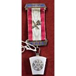 Masonic keystone Mark jewel Lodge No. 81 E.C., marble glass white metal and enamel, made J.B. & Co.