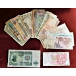 Mixed batch of World Banknotes, mostly fine to VF (25+)