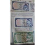 Brunei 1967-1994-Small range with P11,VF; P6 1986 EF;P7 1986 AVF;P13(2) and P22 AUNC (6)