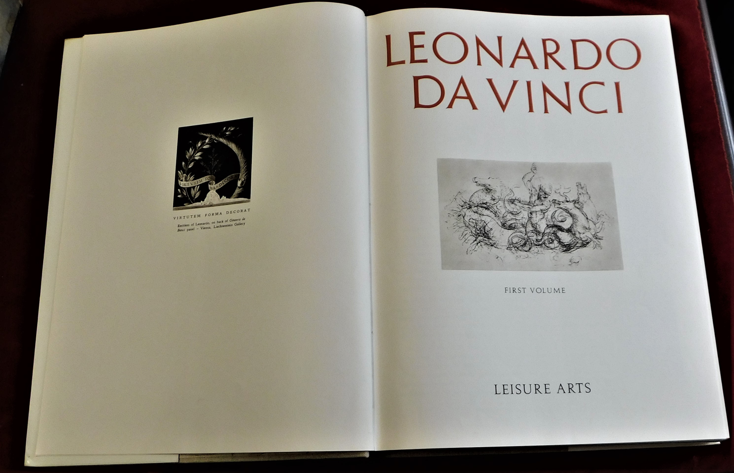 Davinci - Hard back - leisure arts 1964 - 2 volume set in slip case - very good condition - Image 5 of 7
