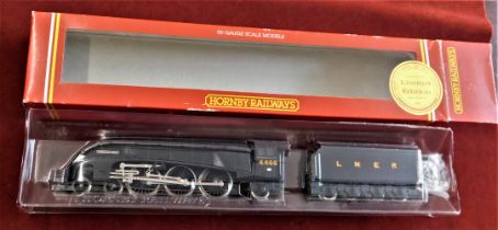 Hornby Limited Edition LNER 4-6-2 Loco Class A4 "Herring Gull" R099. Mint in box.