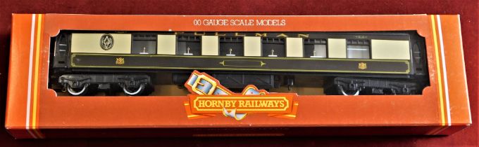 Hornby Pullman Coach 1st Class R233. Mint in box.