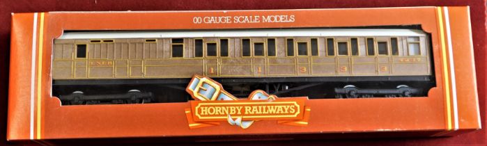 Hornby LNER Brake Composite (Teak Finish) R478. Mint in box.