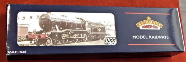 Bachmann 32-279 K3 2-6-0 LNER 1935 Doncaster Green. Mint in box.