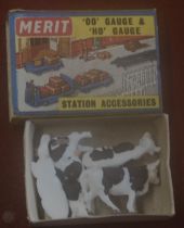 Merit 'oo' Gauge Station Accessories 'Cows (4)'. Mint in box.