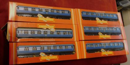 Hornby R422 LMS 1st Class Coach (Coronation Scot) (6). Mint in box.