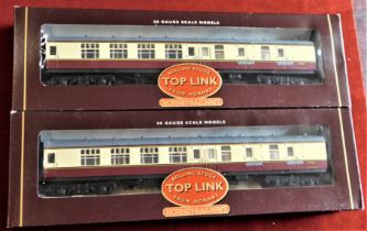 Hornby R450 BR Mk1 Brake Coach (2). Mint in box.