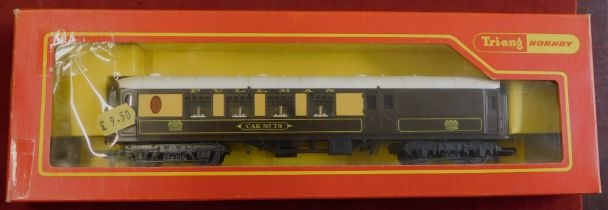 Hornby R328 Pullman Brake and 2nd Car with Seats. Mint in box.