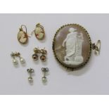 EARRINGS & CAMEO, pinchbeck oval shell cameo, decorated a maiden in classical dress, 5cm, also 3