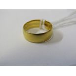GOLD BAND RING, 22ct gold band ring 3.2 grams, size H