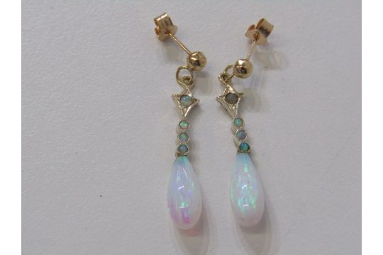 PAIR OF 9ct YELLOW GOLD OPAL DROP EARRINGS - Image 1 of 2