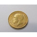 GOLD HALF SOVEREIGN, George V 1913 gold half sovereign, higher grade