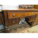 VICTORIAN MAHOGANY KNEEHOLE DESK, long frieze drawers and 2 short drawers with wooden knop