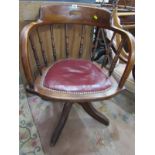 AMERICAN ANTIQUE OAK SPINDLE BACK SWIVEL OFFICE CHAIR