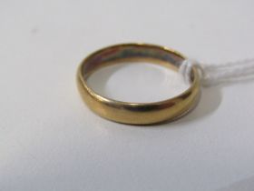 GOLD BAND RING, 22ct yellow gold band ring, size M, 2.9 grams