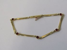 GOLD & RUBY BRACELET, 18ct yellow gold bar bracelet, set 5 circular rubies, 7 inch's in length, 5.