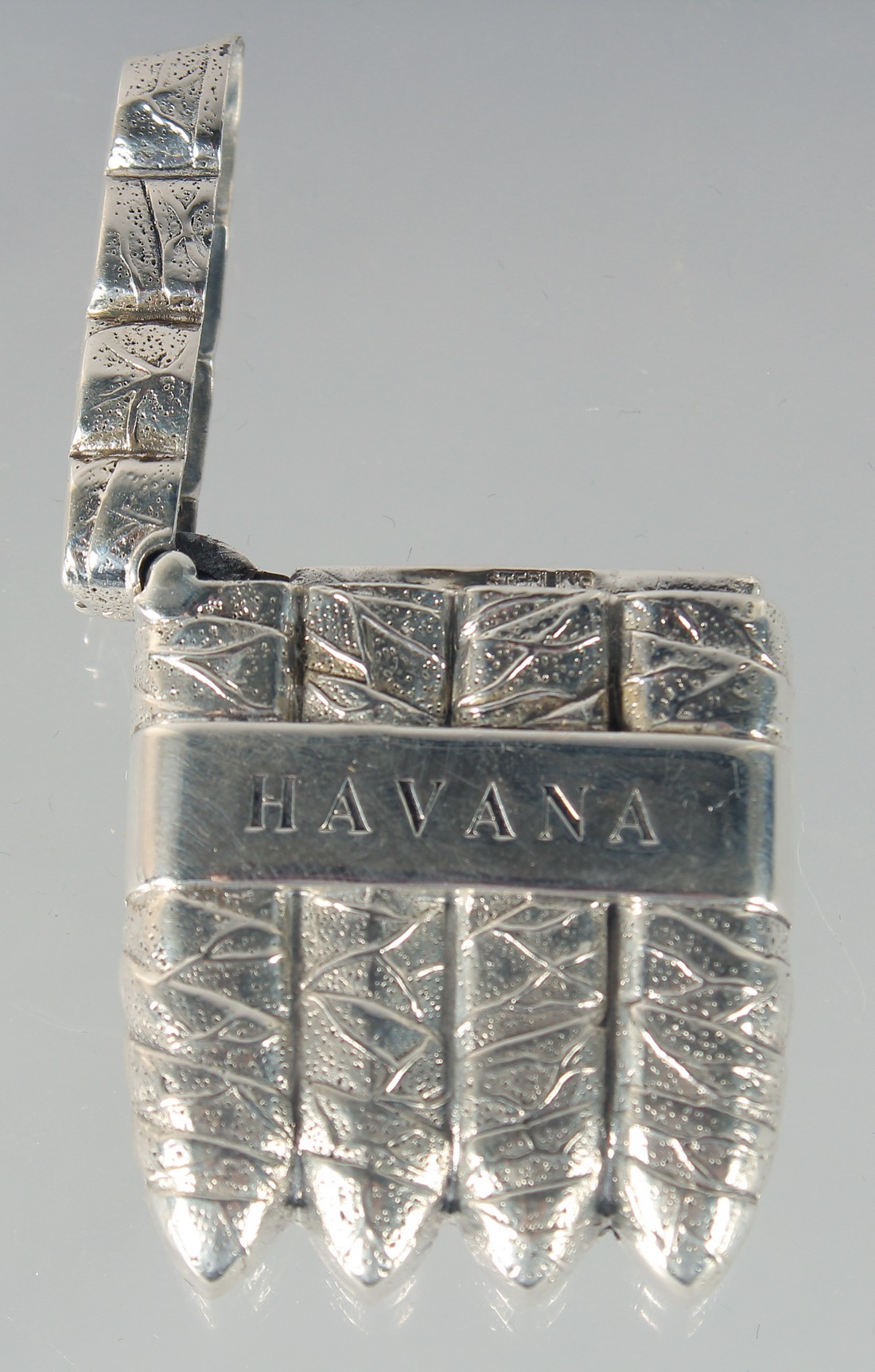 A SILVER HAVANA CIGAR VESTA CASE. - Image 2 of 2