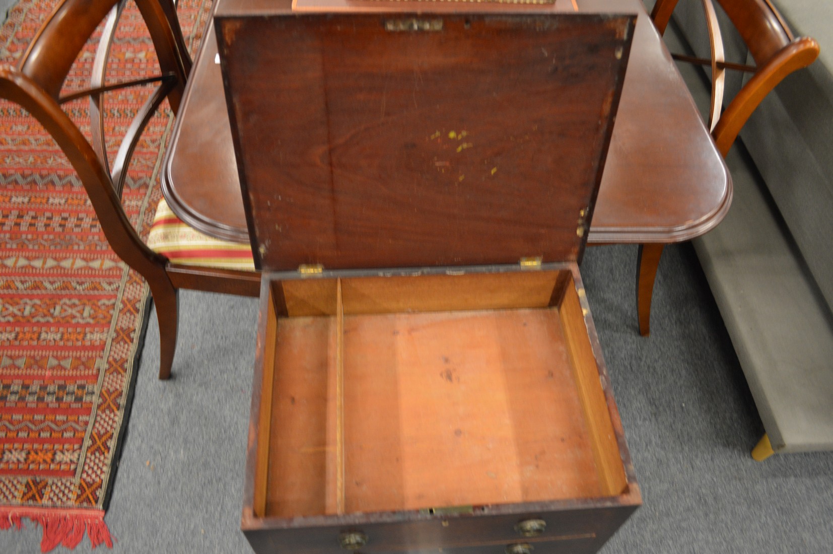 A George III mahogany worktable. - Image 2 of 2