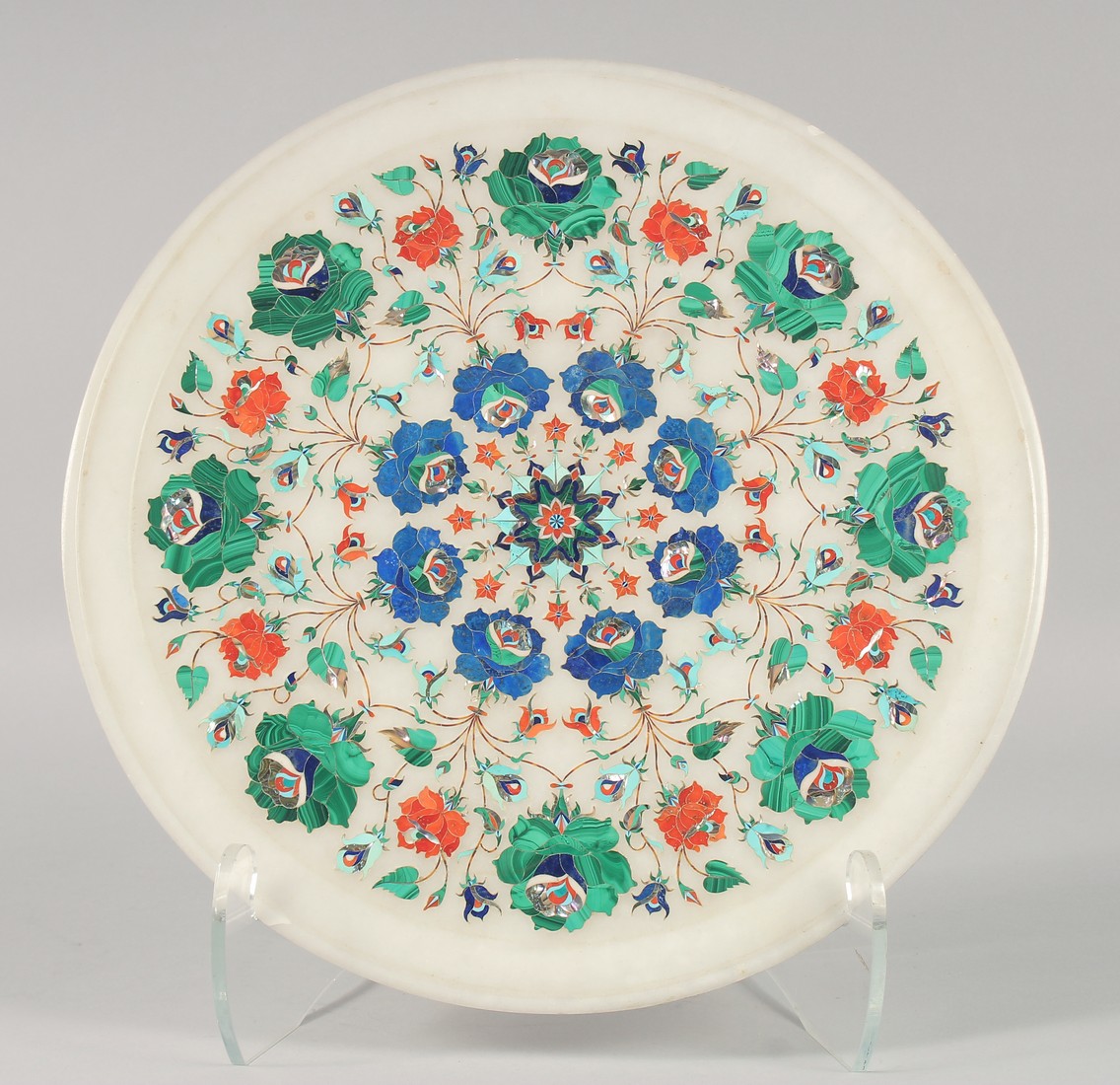 AN INDIAN MARBLE INLAID SPECIMEN PLATE, inset with malachite, cornelian, lapis and abalone, 35cm