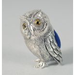 A CAST SILVER OWL PIN CUSHION. 3cm