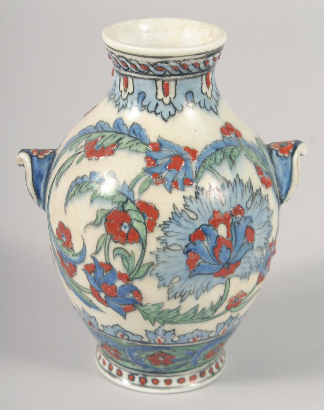 A SMALL IZNIK STYLE POTTERY VASE, 12.5cm high. - Image 3 of 6