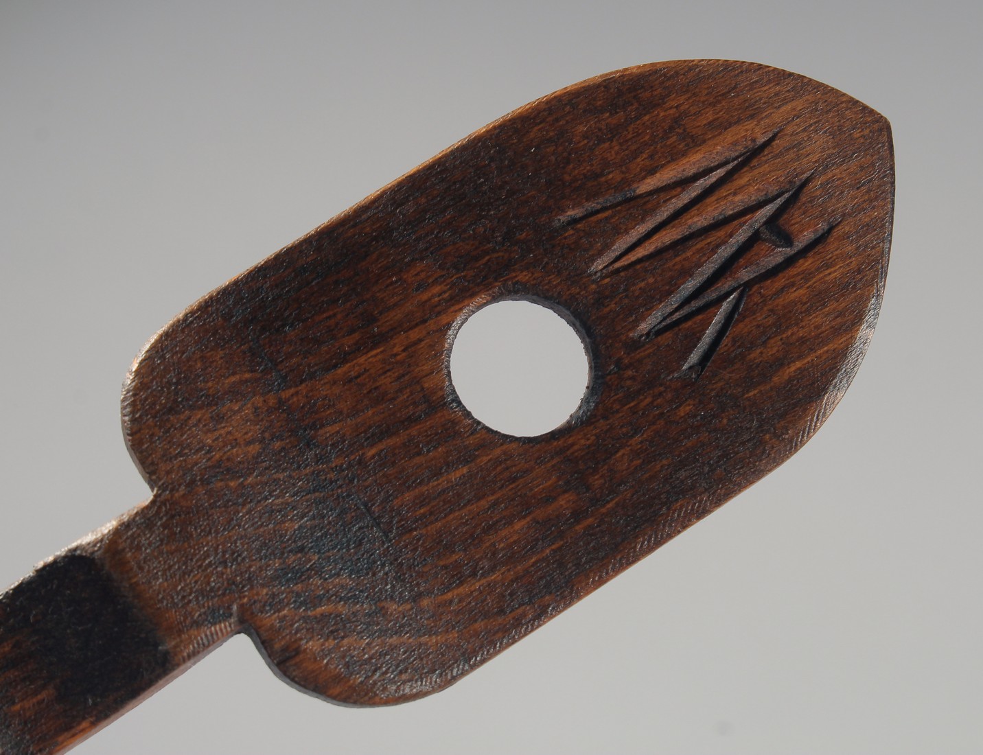 A WELSH TREEN LOVING SPOON 7ins long. - Image 3 of 3