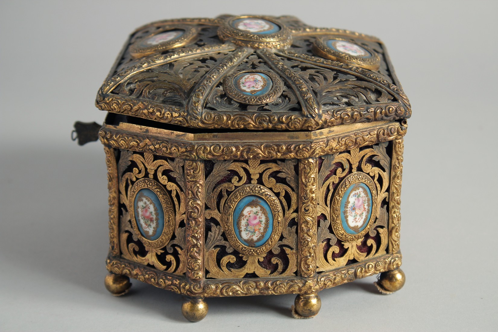 A GOOD 19TH CENTURY LOUIS XV DESIGN PIERCED GILT METAL CASKET, set with fifteen Sevres circular oval - Image 2 of 7