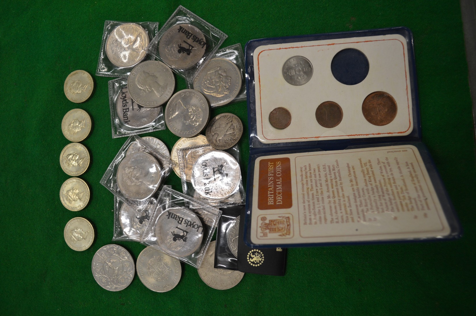 Commemorative coins.