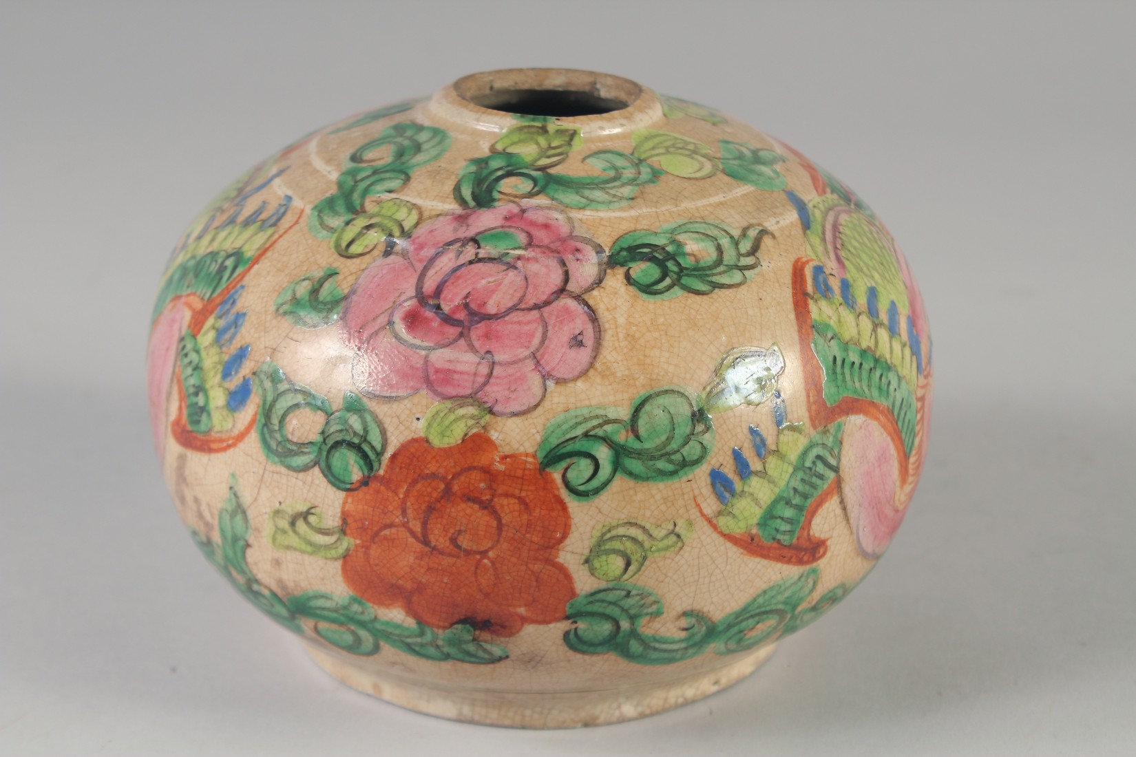 A 19TH CENTURY CHINESE FAMILLE ROSE JAR, possibly a vase lacking neck, (af), 16cm diameter. - Image 3 of 5