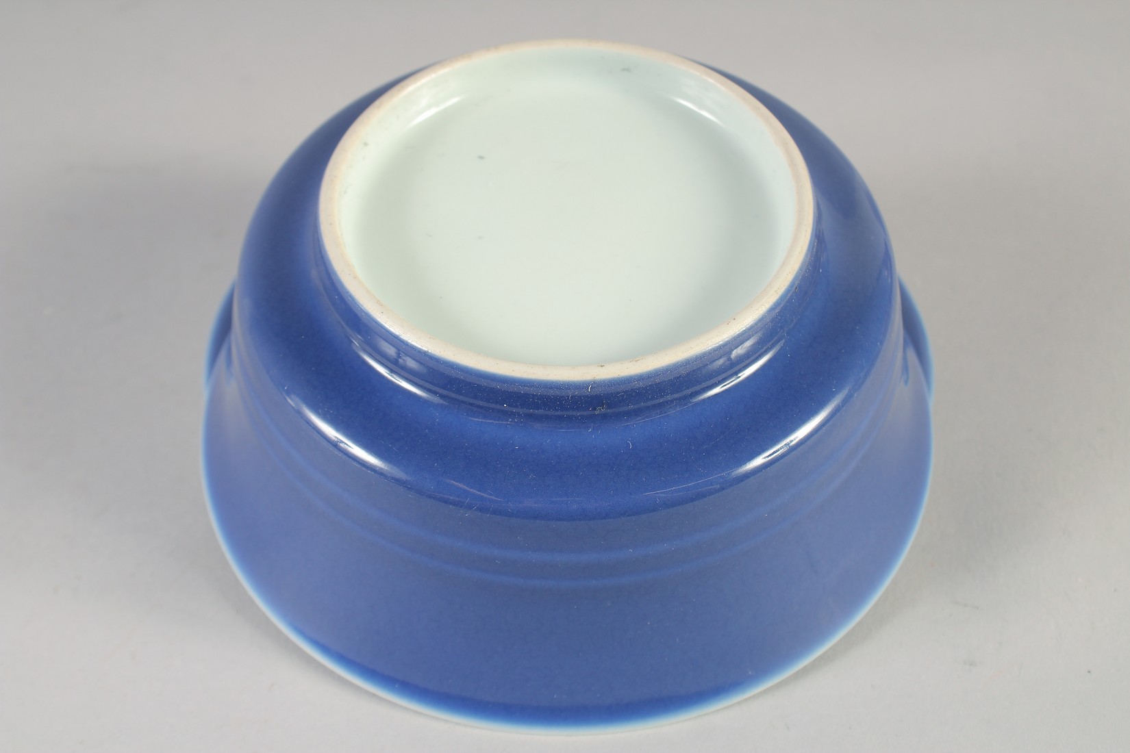 A CHINESE POWDER BLUE GLAZE BOWL AND COVER, the cover with molded bird finial, bearing Yongxheng - Image 8 of 8