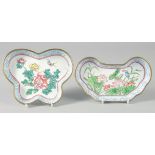 TWO CHINESE FAMILLE ROSE ENAMELLED DISHES, decorated with flora, (2).