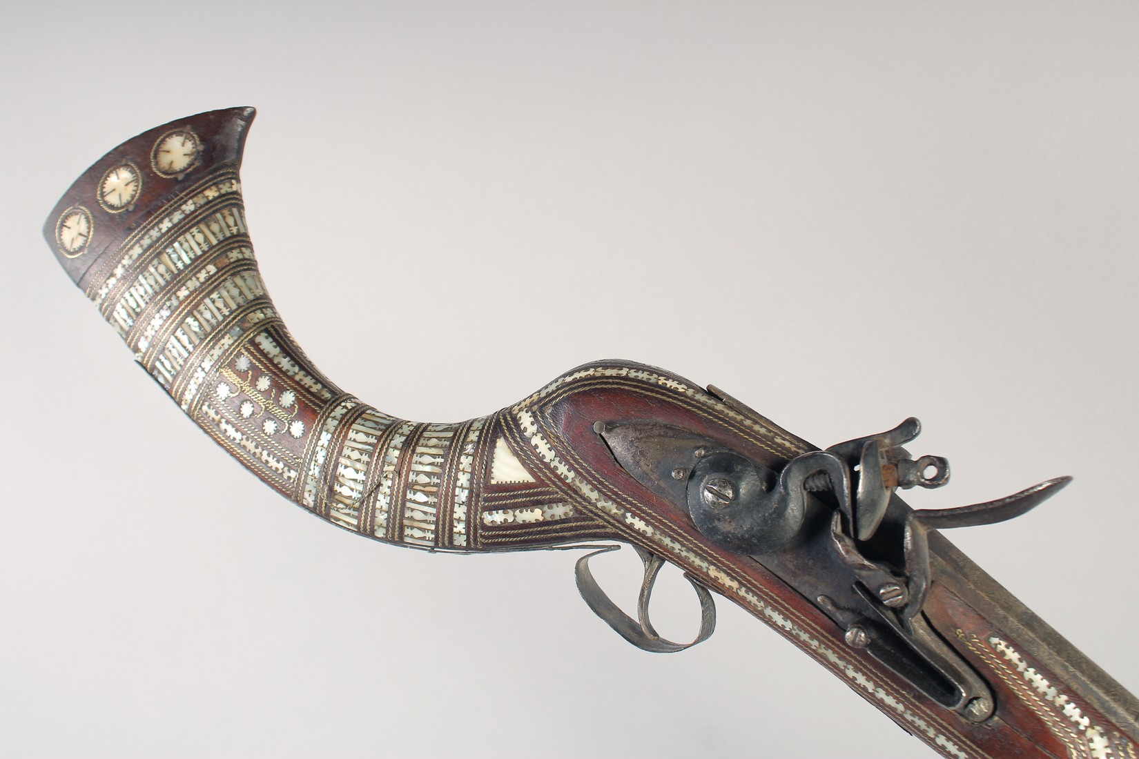 A 19TH CENTURY AFGHAN JEZAIL MOTHER OF PEARL INLAID FLINKLOCK RIFLE, 167cm long. - Image 2 of 11