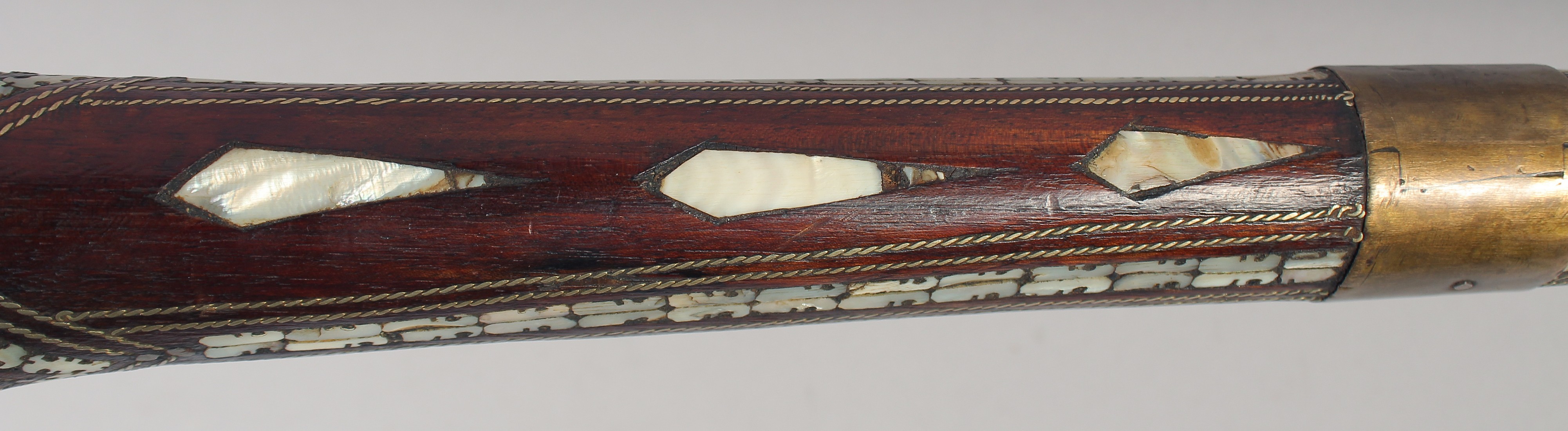 A 19TH CENTURY AFGHAN JEZAIL MOTHER OF PEARL INLAID FLINKLOCK RIFLE, 167cm long. - Image 7 of 11