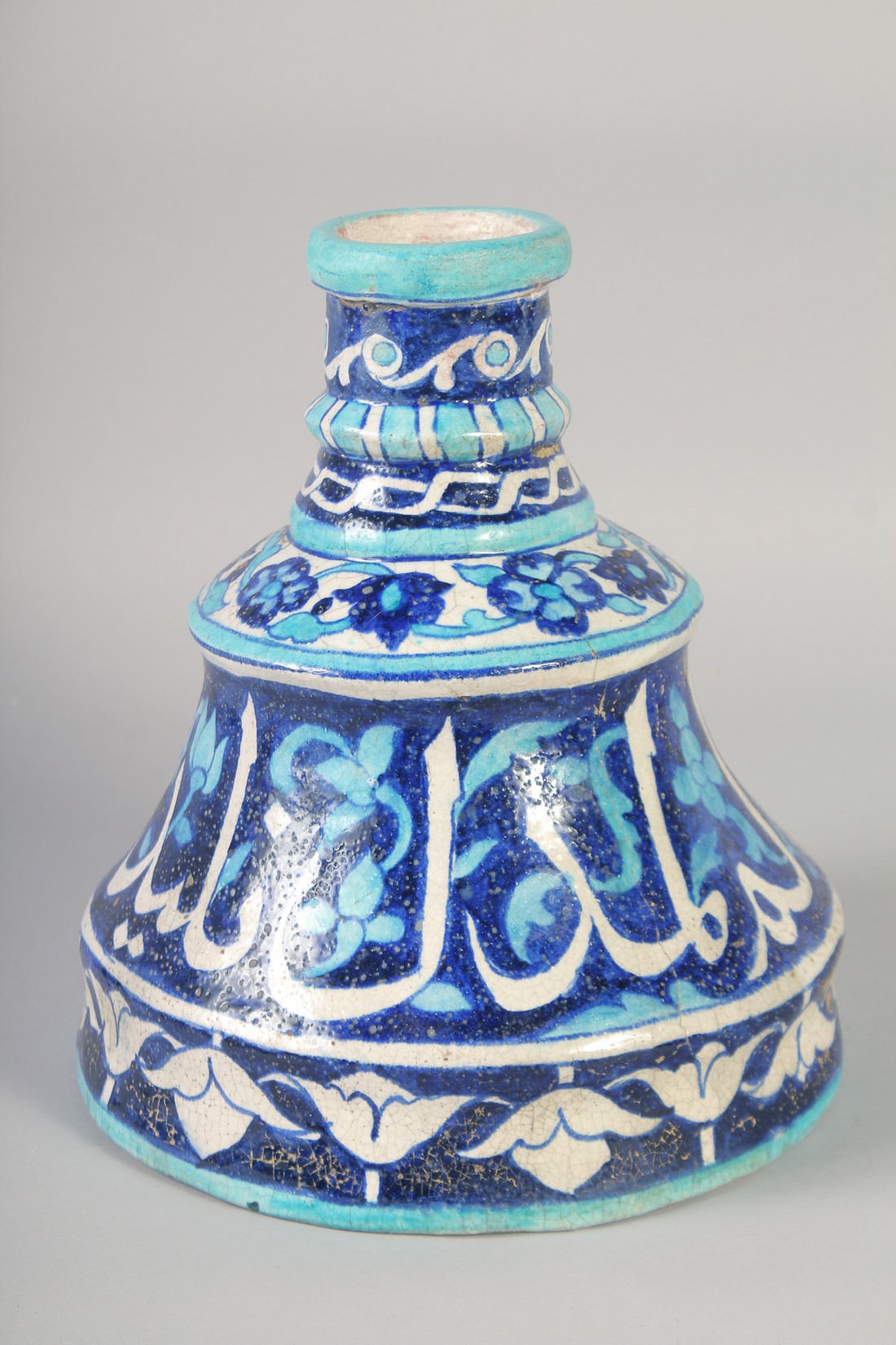 A VERY UNUSUAL LARGE 19TH CENTURY INDIAN MULTAN IZNIK STYLE GLAZED POTTERY CANDLESTICK, with a - Image 3 of 5