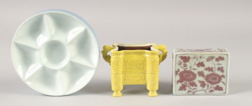 A COLLECTION OF THREE CHINESE SCHOLAR'S OBJECTS, (3).