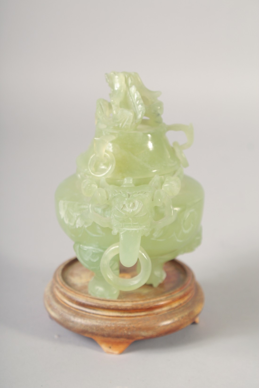 A CARVED JADE KORO AND COVER, with drop ring handles, together with hardwood stand. - Image 2 of 6