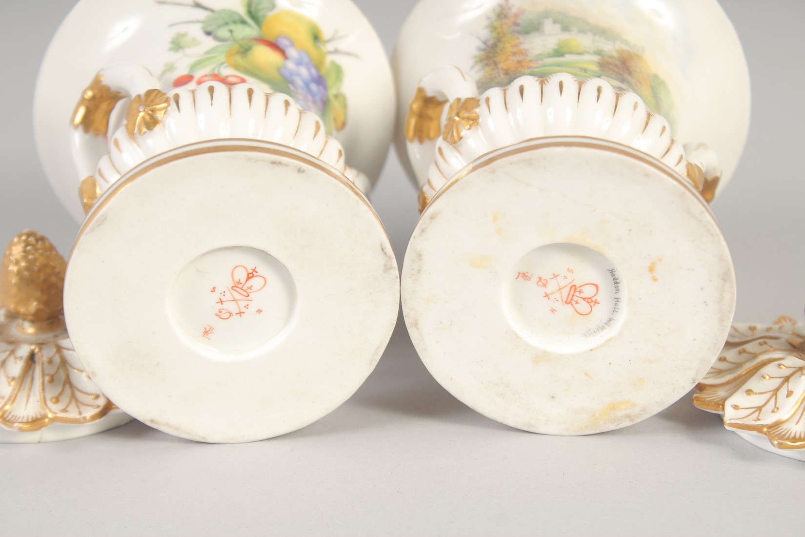 19TH CENTURY DERBY PAIR OF POTPOURRI VASES AND COVERS each side painted with either flowers or - Image 5 of 5