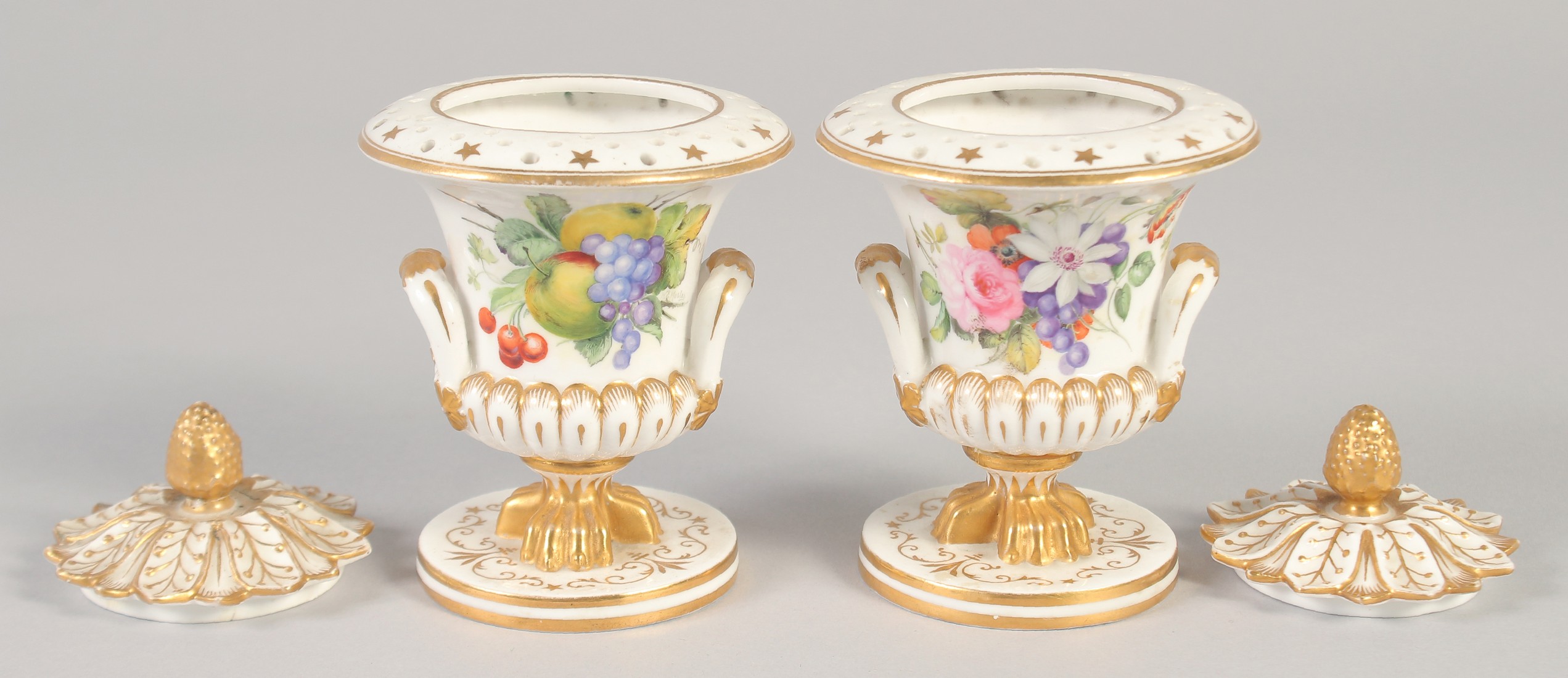 19TH CENTURY DERBY PAIR OF POTPOURRI VASES AND COVERS each side painted with either flowers or - Image 3 of 5