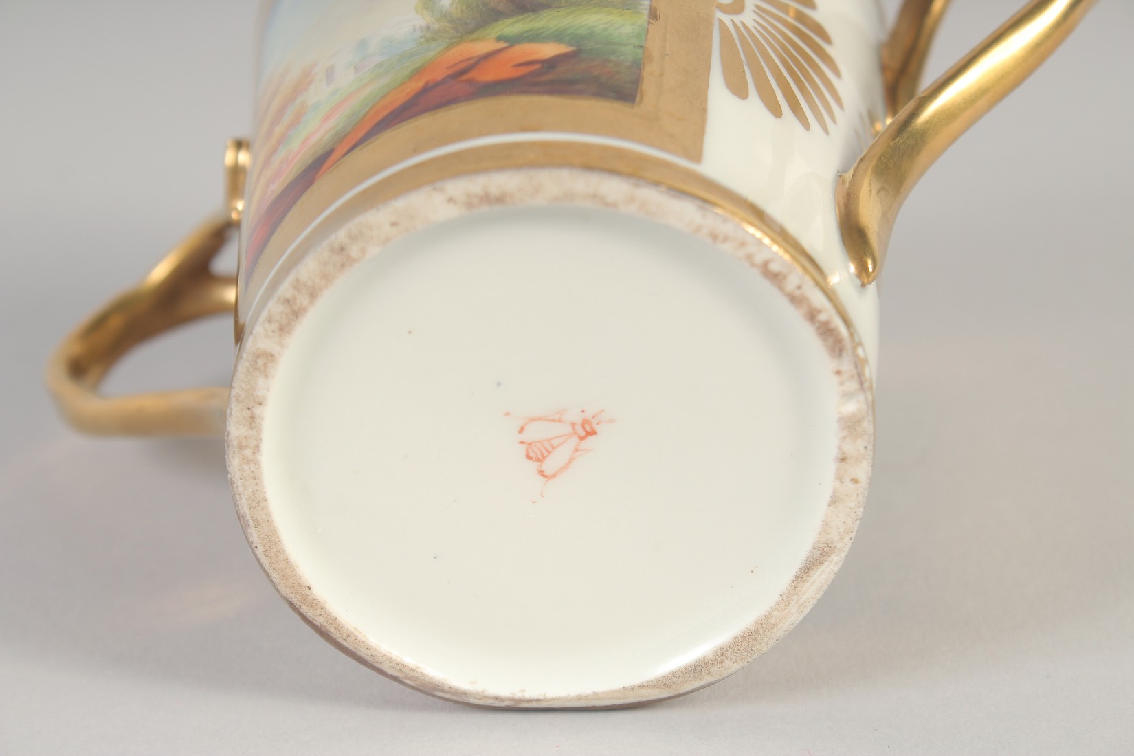A 19TH CENTURY PARIS PORCELAIN COVERED CHOCOLATE CUP AND STAND, the saucer and cup each with two - Image 8 of 8