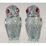 A PAIR OF 800 OWL SALT AND PEPPERS. 2.5ins high.