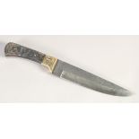 A DAMASCUS STEEL HUNTING KNIFE, 20th century, single edged Damascus blade, oak leaf decorated