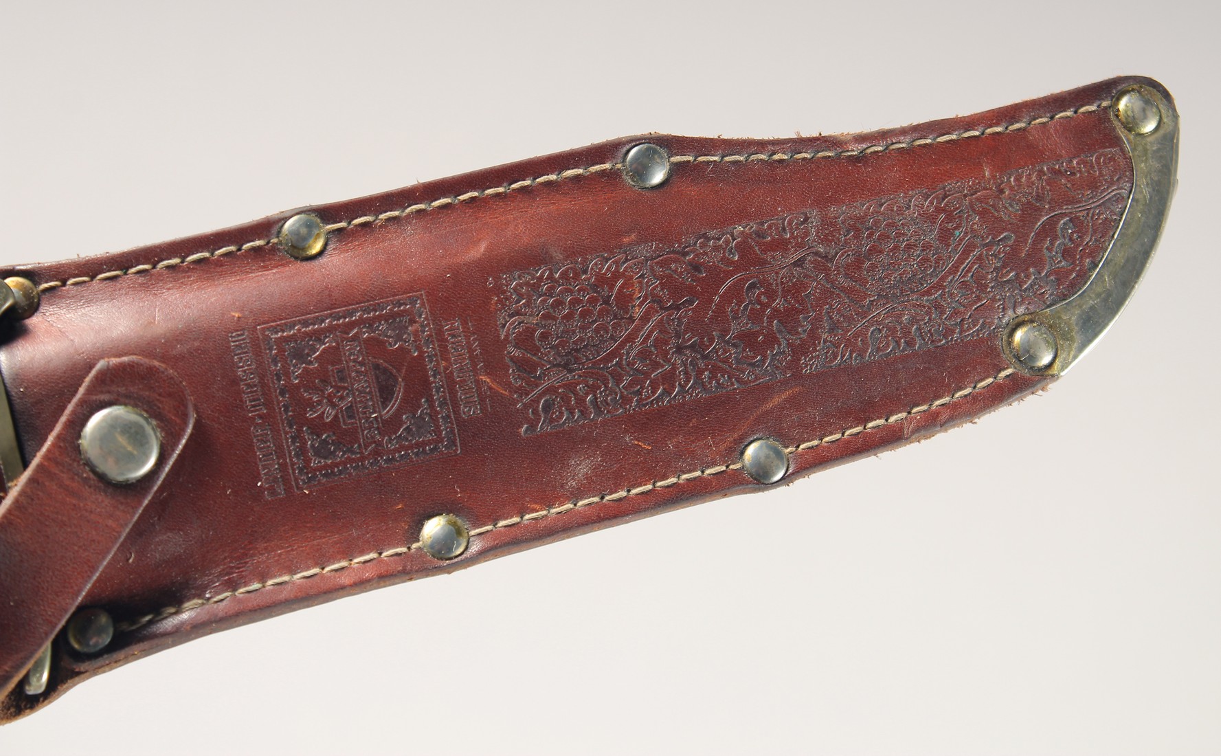 THE ORIGINAL LINDER-MESSER SOLINGEN KNIFE, with antler handle in a leather case. - Image 6 of 7