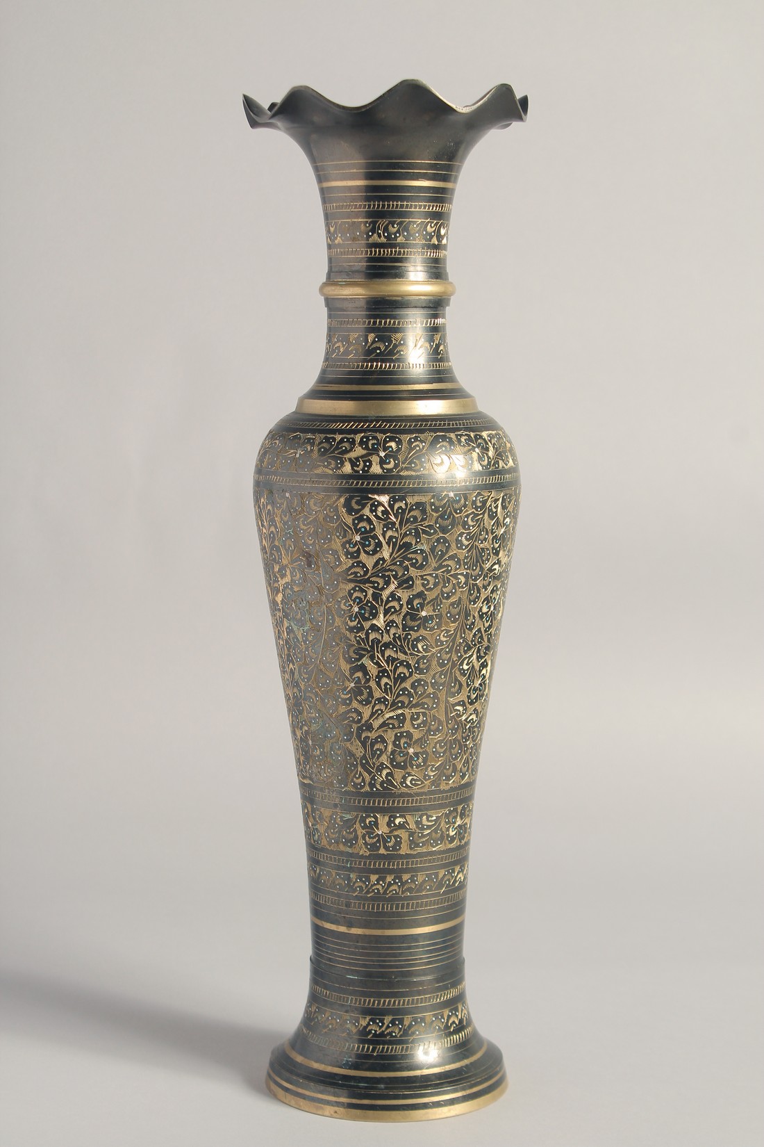 A FINE INDIAN METAL VASE, with engraved decoration, 40.5cm high. - Image 2 of 8