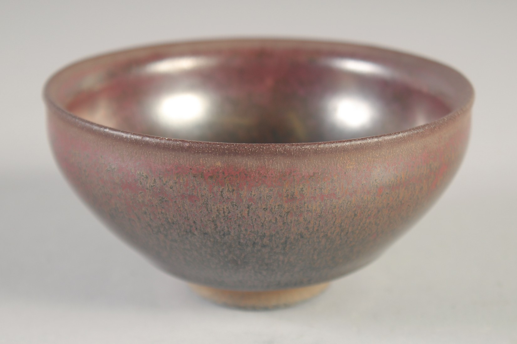 A CHINESE HARE'S FUR GLAZE POTTERY BOWL, 10.5cm diameter.