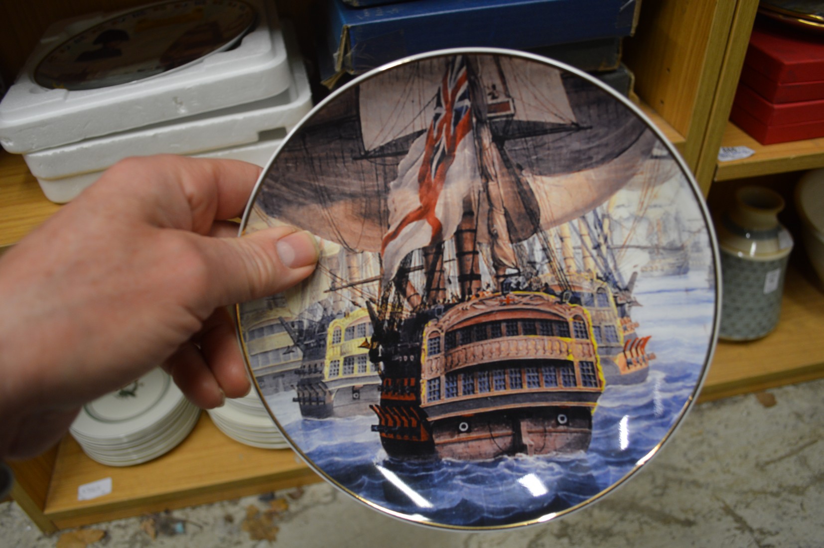 Nelson and similar related collectors plates. - Bild 4 aus 4